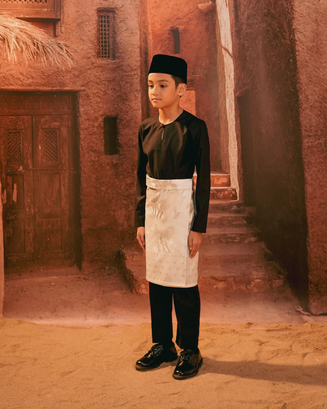 Bunga Raya Instant Sampin Kid - Offwhite & Silver