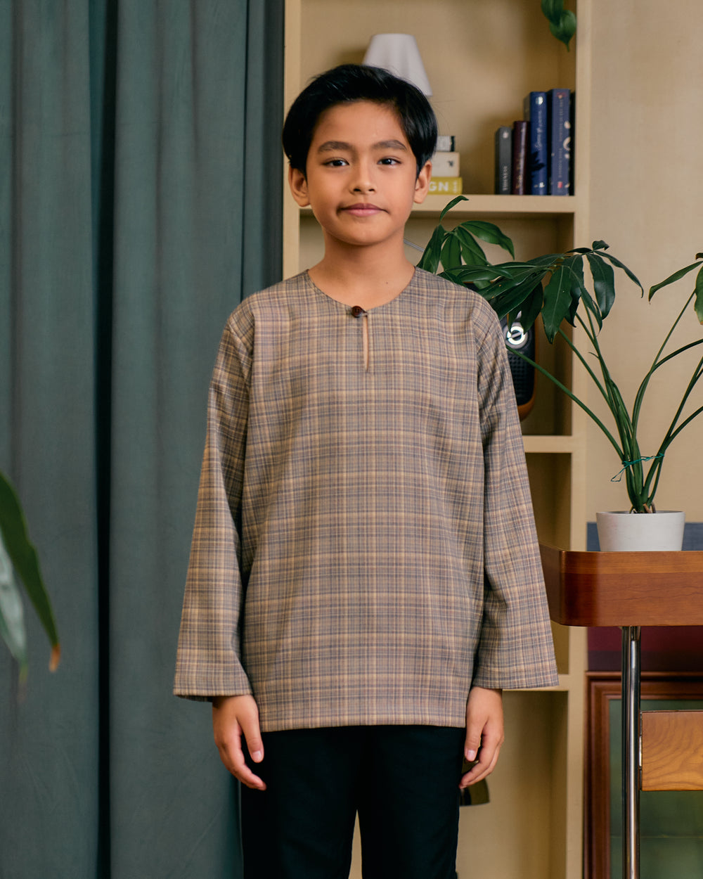 Kids kurta Hazelnut - premium comfort cotton fabric detail